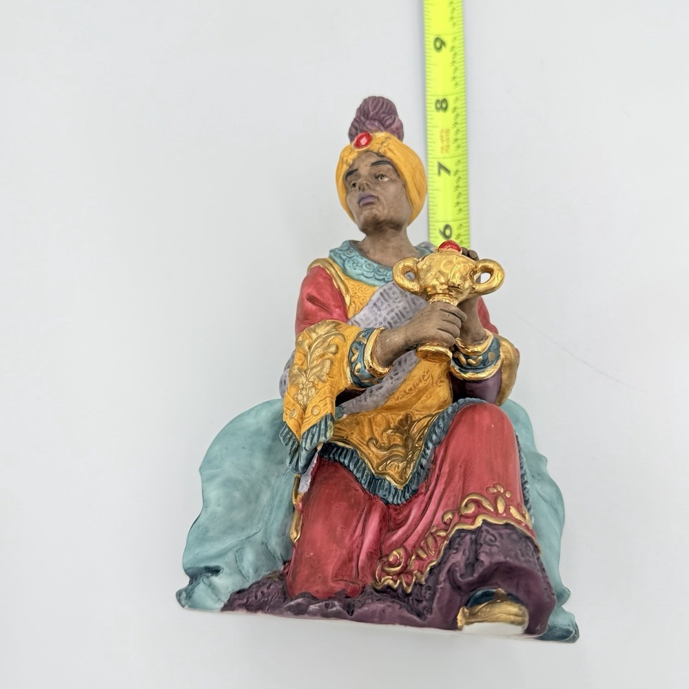 VTG Wise Man Nativity Figurine Seated Magi Christmas Creche Religious 8 Inch - Picture 6 of 7